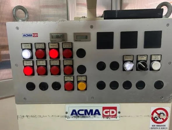 35#8655 confezionatrice ACMA GD 2400