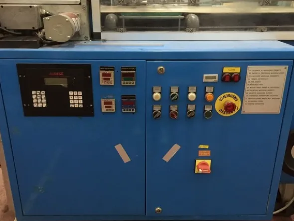 1#5456 Confezionatrice Amotek macchina automatica