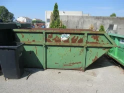 2071#3561 Container