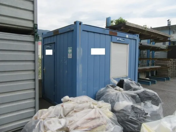 58#4752 Container