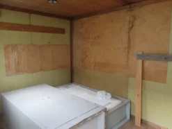 58#4752 Container