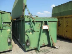 2089#3561 Container con coperchio BTE