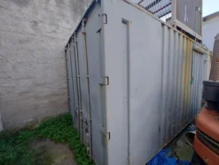 5#12020 Container in metallo, apparecchiature da lavoro con ricambi e indumenti da lavoro