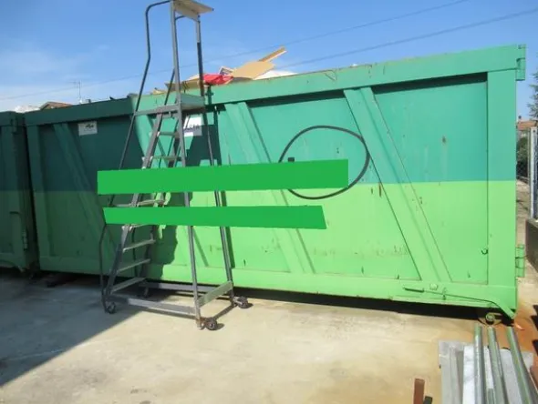 2045#3561 Container Locatelli Eurocontainers