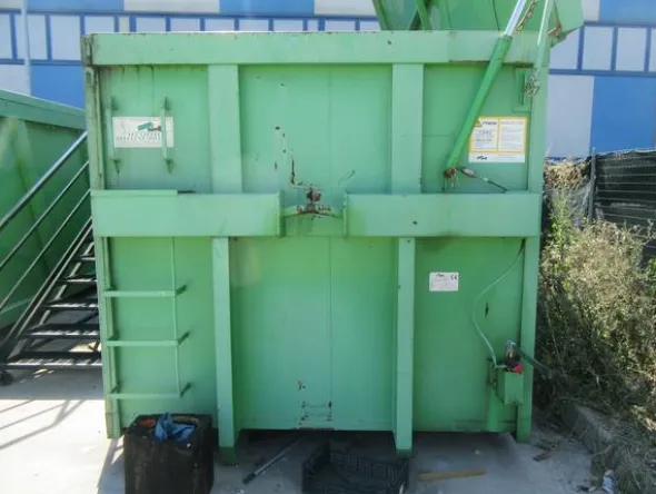2221#3561 Container Locatelli Eurocontainers