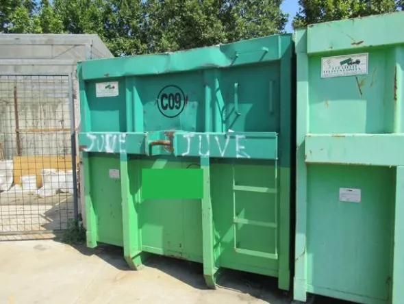 2123#3561 Container Locatelli Eurocontainers