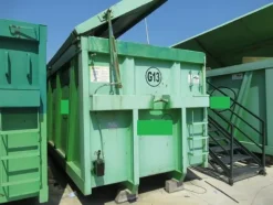 2036#3561 Container Locatelli Eurocontainers