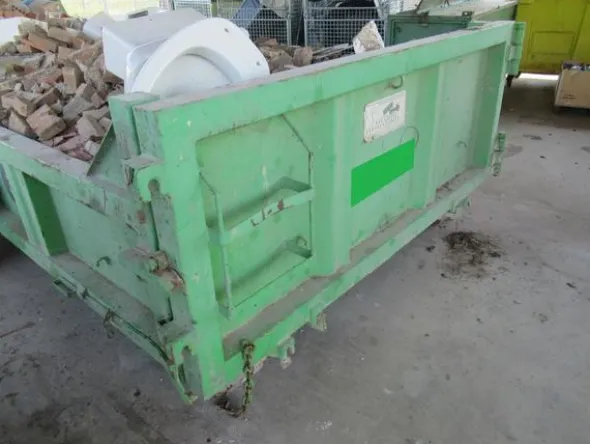 2127#3561 Container Locatelli Eurocontainers