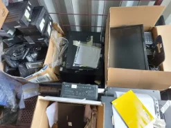 25#5641 Container navale ed attrezzatura elettronica