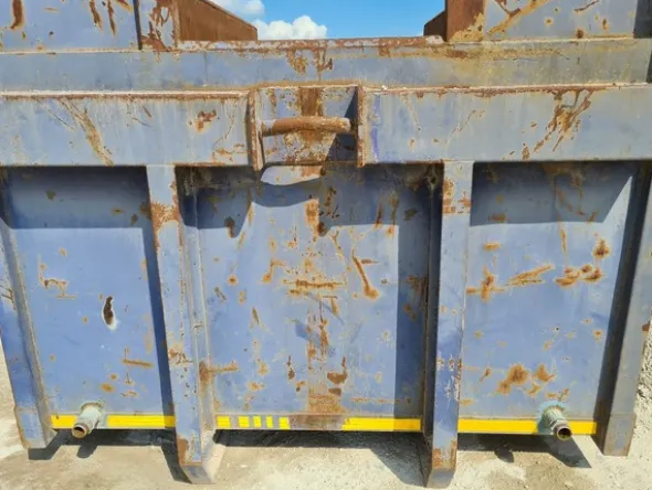 5#5500 Container scarrabile a cielo aperto