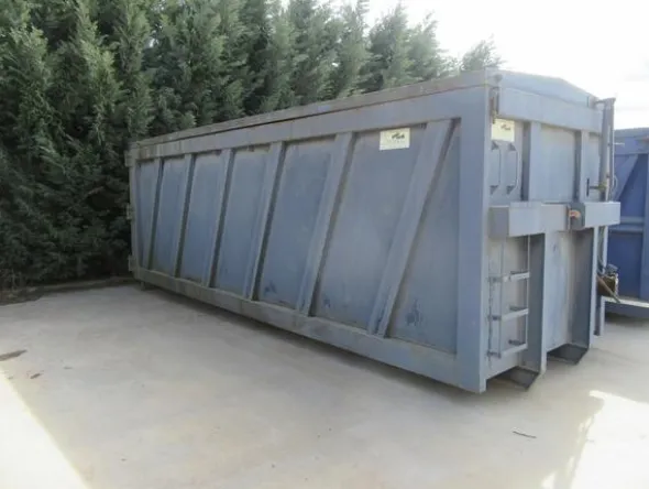 27#44740 Container scarrabile Locatelli con coperchio