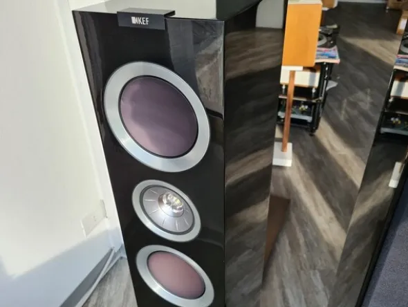 33#7255 Coppia diffusori Kef