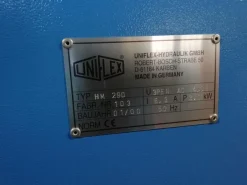 crimpatrice per tubi alta pressione UNIFLEX