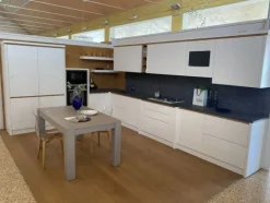 5#8083 Cucina attrezzata in legno frassino bianco