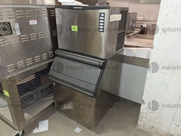 5#9468 Cucina industriale