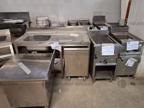 5#9468 Cucina industriale