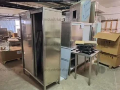 5#9468 Cucina industriale