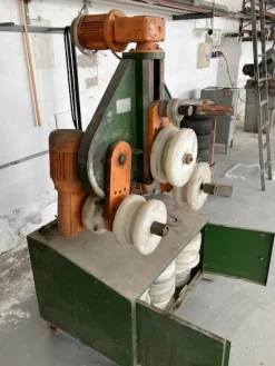 Curvatrice per finestre ad arco