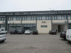 #8493 Deposito artigianale al piano primo di 55 mq