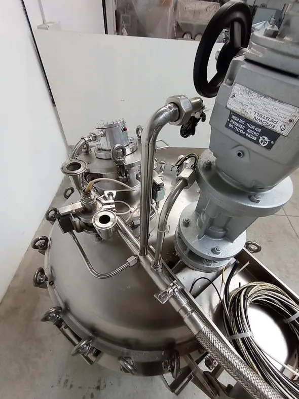 DISSOLUTORE INCAMICIATO 557 LT (COD. MF-PR-SER-223)