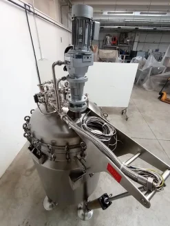 DISSOLUTORE INCAMICIATO 557 LT (COD. MF-PR-SER-223)