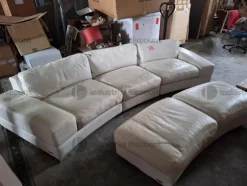 10#9481 Divano in pelle bianco