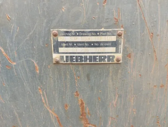1#7930 Dozer Liebherr PR734XL con Ripper Reco