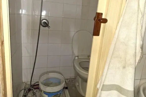 #22118 Due botteghe commerciali in zona centrale