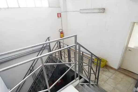 #21832 Due laboratori artigianali in zona semicentrale