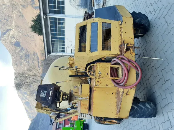 dumper betoniera autocaricante