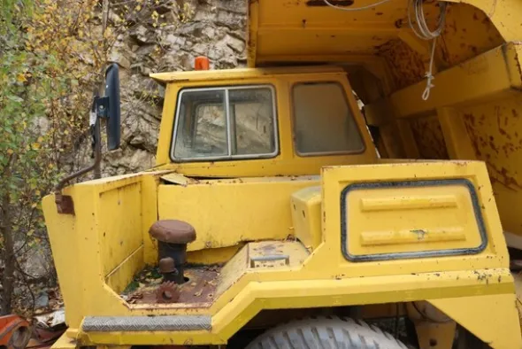 3#6967 Dumper Perlini