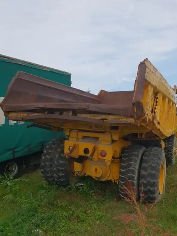 3#4152 Dumper Perlini T20