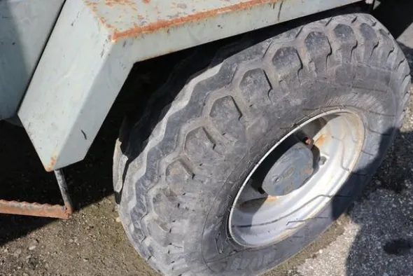 3090#4392 Dumper spargi graniglia