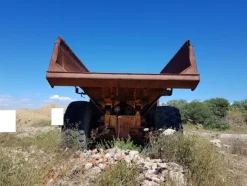 39#4479 Dumper Volvo