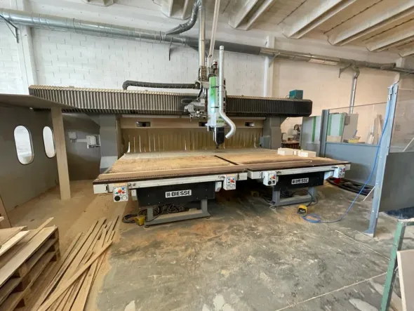 E1-01-Centro di lavoro Biesse Excel RBM
