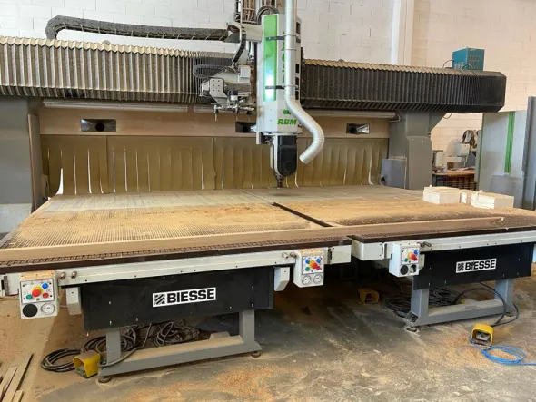 E1-01-Centro di lavoro Biesse Excel RBM