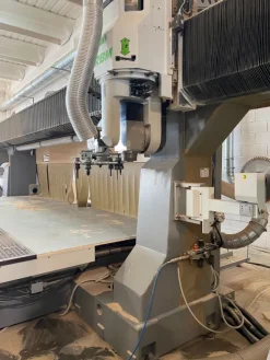 E1-01-Centro di lavoro Biesse Excel RBM