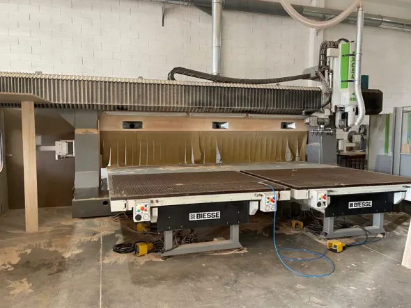 E1-01-Centro di lavoro Biesse Excel RBM