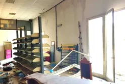 #2639900 Edificio artigianale con laboratorio e cortile