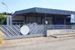 #2639900 Edificio artigianale con laboratorio e cortile