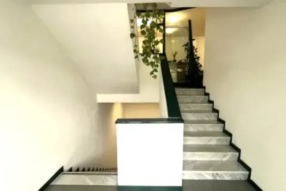 #2639920 Edificio artigianale con uffici e cabina elettrica