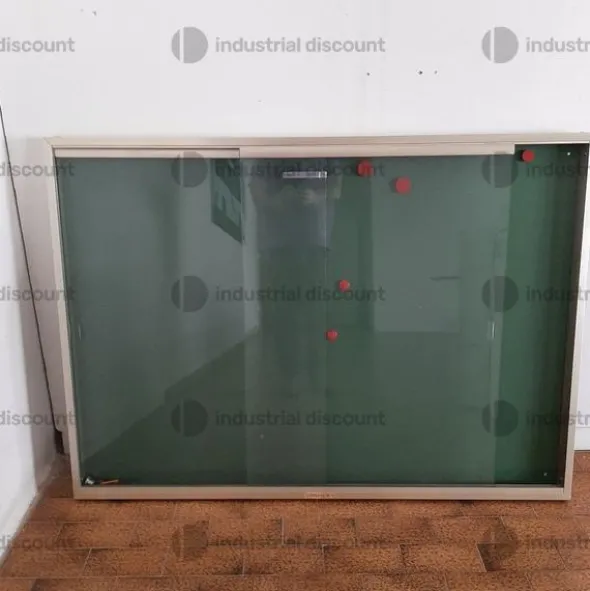 7#9042 Elementi d'arredo e Kyocera