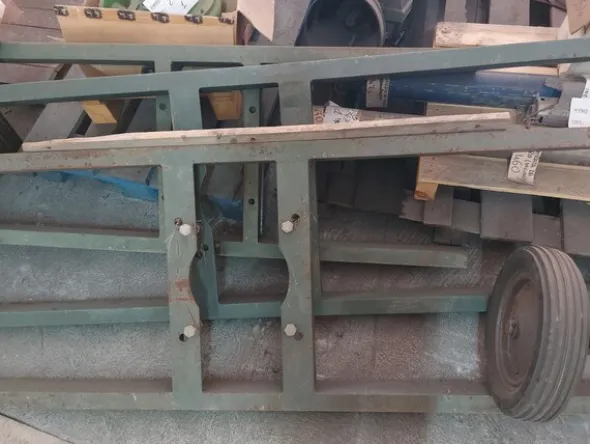250#8349 Elettropompe e carrelli