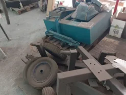 250#8349 Elettropompe e carrelli