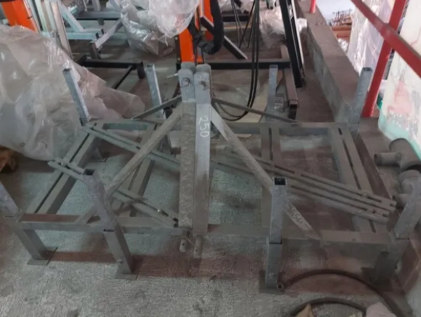 250#8349 Elettropompe e carrelli