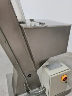 ELEVATORE A TRAMOGGIA PER TAPPI – GAMA (COD. ELE-47)