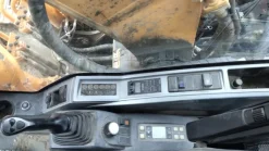Escavatore cingolato Hyundai - Robex 220NLC-9A