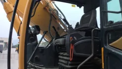 Escavatore cingolato Hyundai - Robex 220NLC-9A