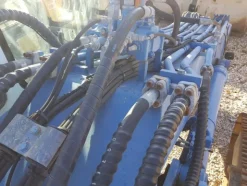 1#5031 ESCAVATORE CINGOLATO HYUNDAI HEAVY INDUSTRIES
