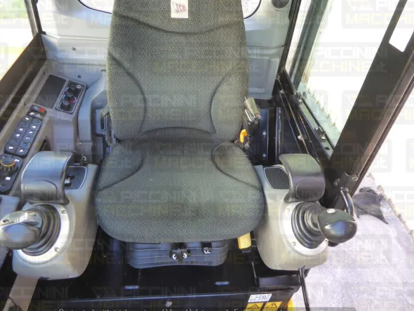Escavatore cingolato JCB 85Z-2